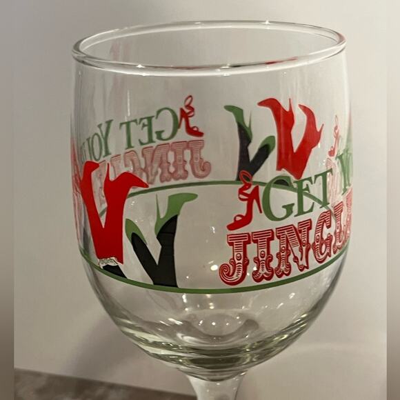 NWOT Christmas wine glasses, set of 4 - Picture 5 of 8